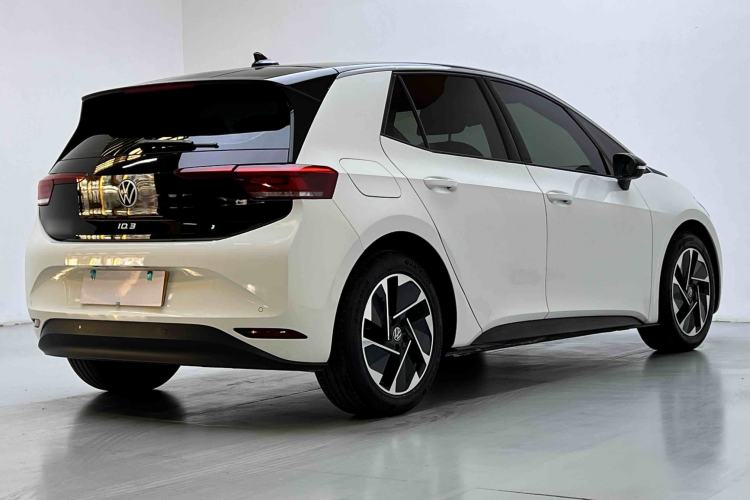 Used Volkswagen ID.3 2024 Outstanding Edition Exterior 7