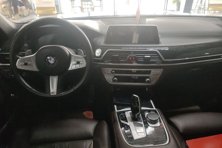Used BMW 7 Series 2021 730Li M Sport Package
