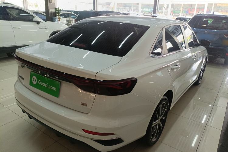 Used Geely Auto Emgrand 2022 4th Generation 1.5L CVT Flagship Model
