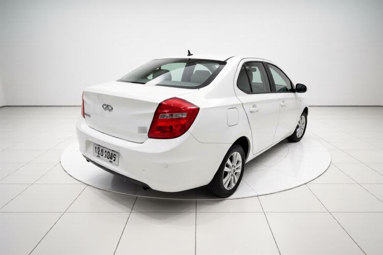 Used Chery E3 2013 1.5L Manual Fashion Model Rear Right 45 Deg