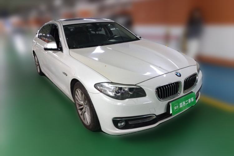 Used BMW 5 Series 2014 525Li Luxury Design Package Front Right 45 Deg