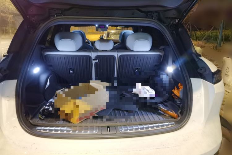 Used Nio ES6 2025 75 kWh Trunk