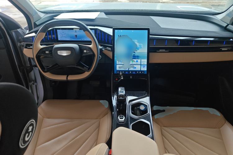 Used Geely Auto FX11 2023 2.0TD DCT Prestige Edition
