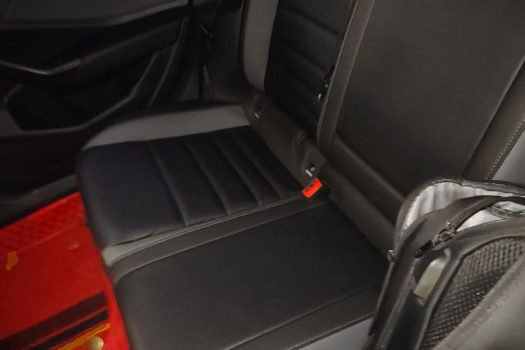 Used Volkswagen Sagitar 2020 200TSI DSG Comfort Version China VI Standard Left Rear Seat