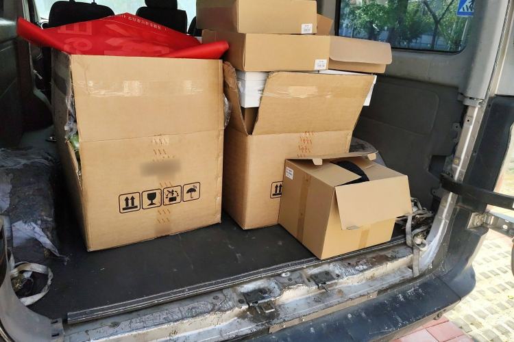 Used JAC Sunray 2017 2.0T Short-Wheelbase Mid-Roof Xingkuaiyun Multi-Purpose Commercial Vehicle