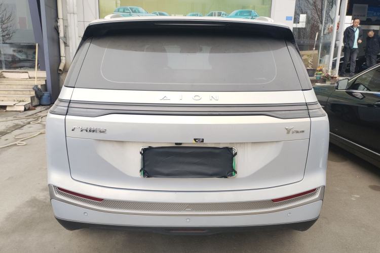 Used AION Y 2023 Younger Rear