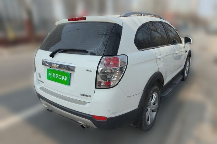 Used Chevrolet Captiva 2012 2.4L 4x4 Flagship Edition 7 Seats