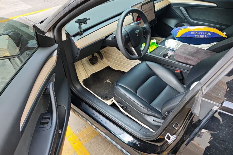 Used Tesla Model 3 2022 Rear-Wheel-Drive Version