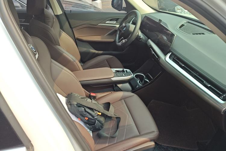 Used BMW X1 2023 sDrive25Li M Sport Package Right Front Seat