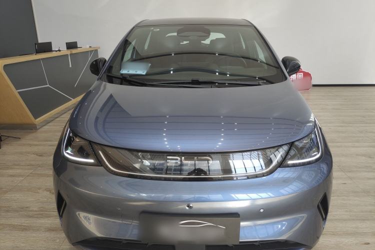Used BYD Dolphin 2025 Intelligent Driving Version 410 km Fashion Edition
