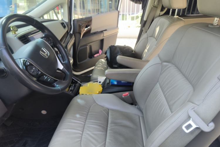 Used Honda Odyssey 2015 Updated Version 2.4L Smart Edition