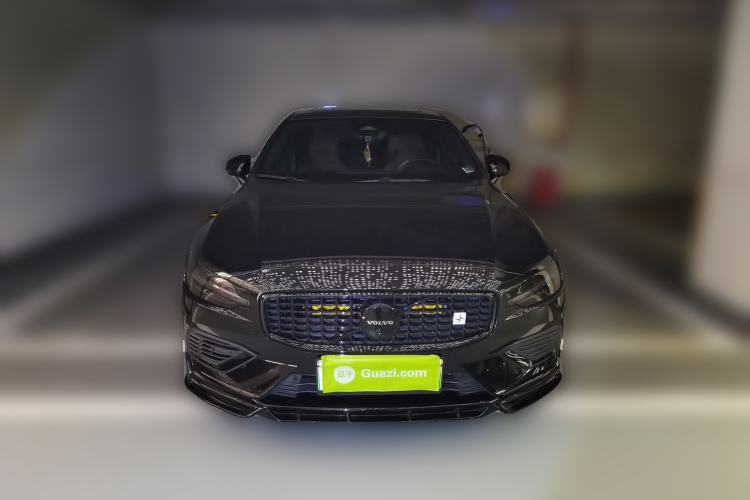 Used Volvo S60 New Energy 2024 T8 All-Wheel Drive Long-Range Zhiyi Luxury Edition