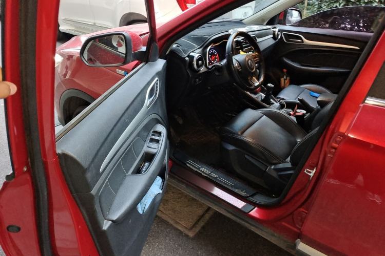 Used MG ZS 2017 1.5L Manual Elite Edition Driver Seat