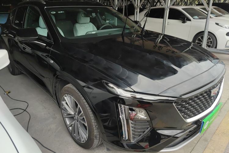 Used Cadillac GT4 2023 25T Luxury Model