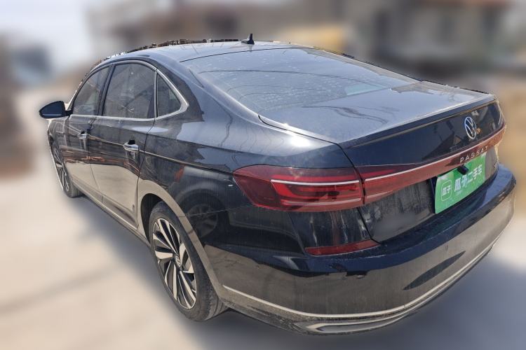 Used Volkswagen Passat 2022 330TSI Starry Luxury Edition Rear Left 45 Deg