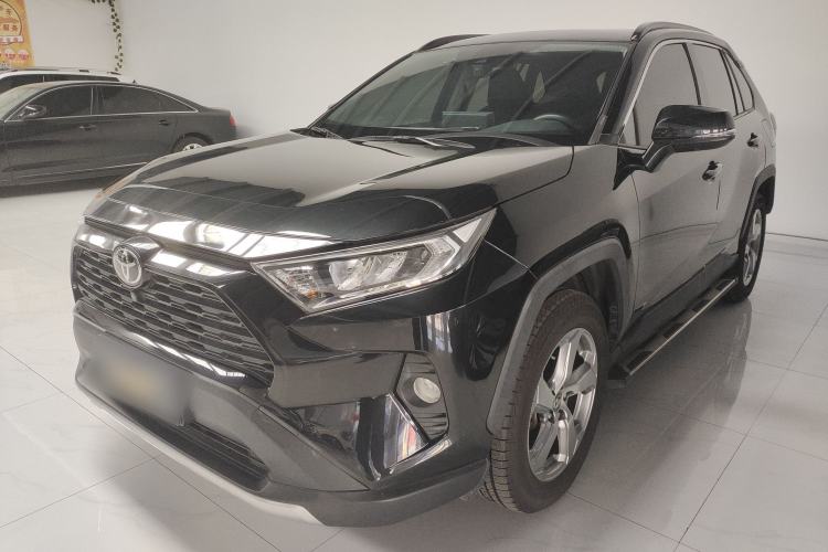 Used Toyota RAV4 2021 2.0L CVT Two-Wheel Drive Fashion Edition
