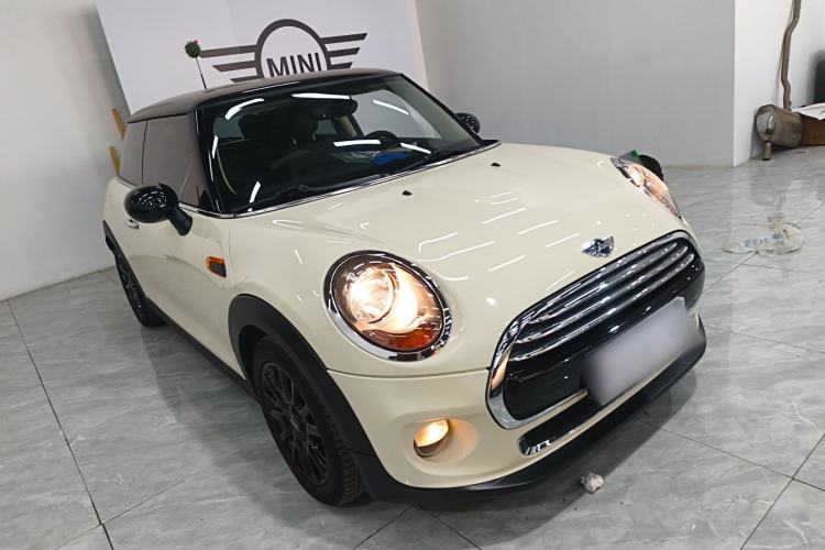 Used MINI MINI 2016 1.5T COOPER
