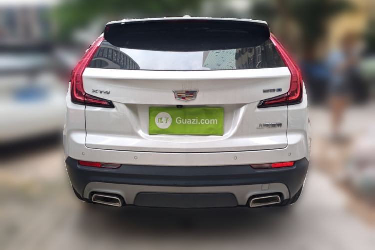 Used Cadillac XT4 2022 28T Two-Wheel-Drive Luxury Version Rear