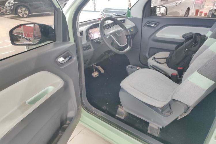 Used Wuling Hongguang MINIEV 2022 Macaron Premium Model – Lithium Iron Phosphate