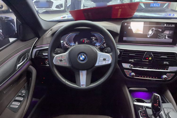 Used BMW 5 Series New Energy 2022 Restyled 535Le M Sport Package Steering Wheel