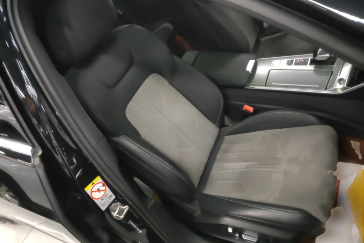 Used Audi A6L 2023 Revised 40 TFSI Luxury Dynamic Edition
