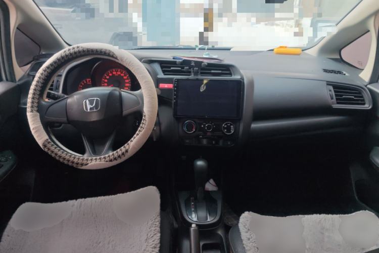 Used Honda Fit 2014 1.5L SE CVT Fashion Model