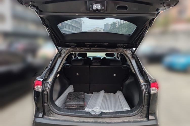 Used Toyota FRONTLANDER 2024 2.0L CVT Elite Plus Edition Trunk