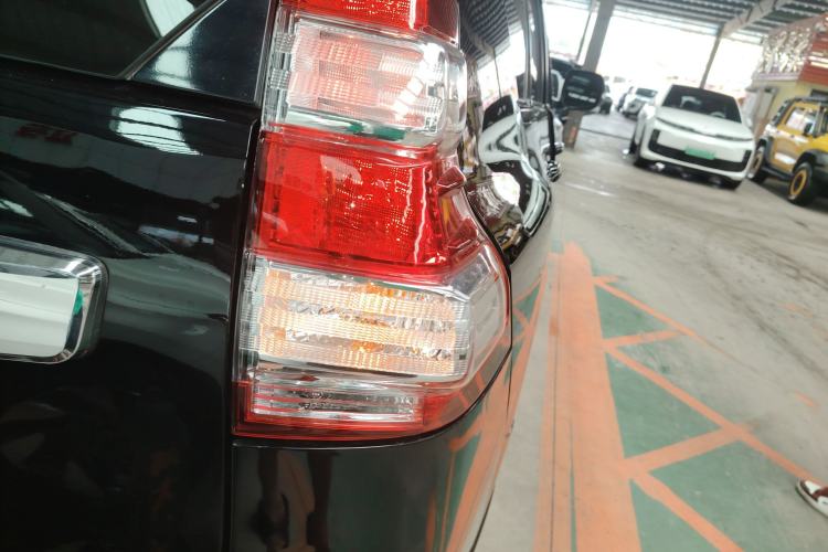 Used Toyota Prado 2016 2700 TX Base Edition