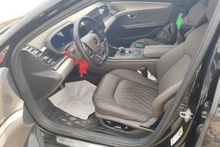 Used BYD Han 2022 EV Genesis Edition 715KM Front-Wheel-Drive Prestige Model
