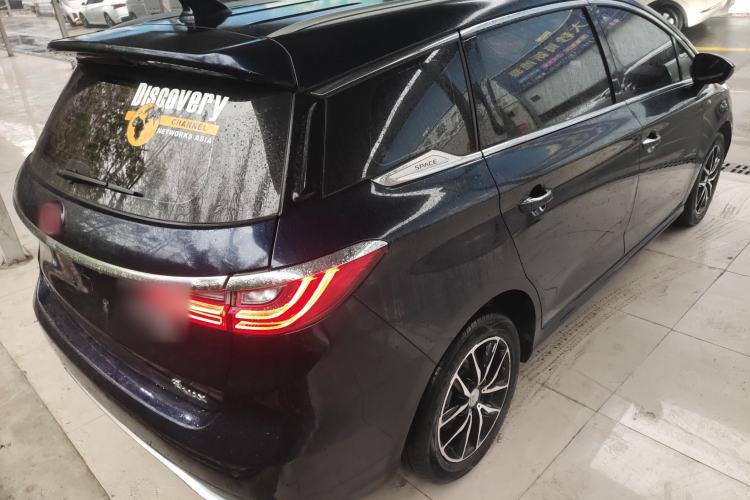 Used BYD Song MAX 2017 1.5T Automatic Smart Connect Elite 7-Seater
