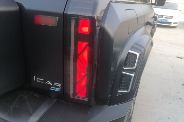 Used iCAR 03 2024 501km Four-wheel Drive Long-Range Advanced Version
