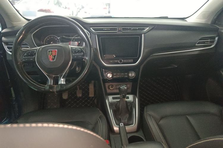 Used Roewe RX3 2018 1.6L Manual Internet Smart Edition
