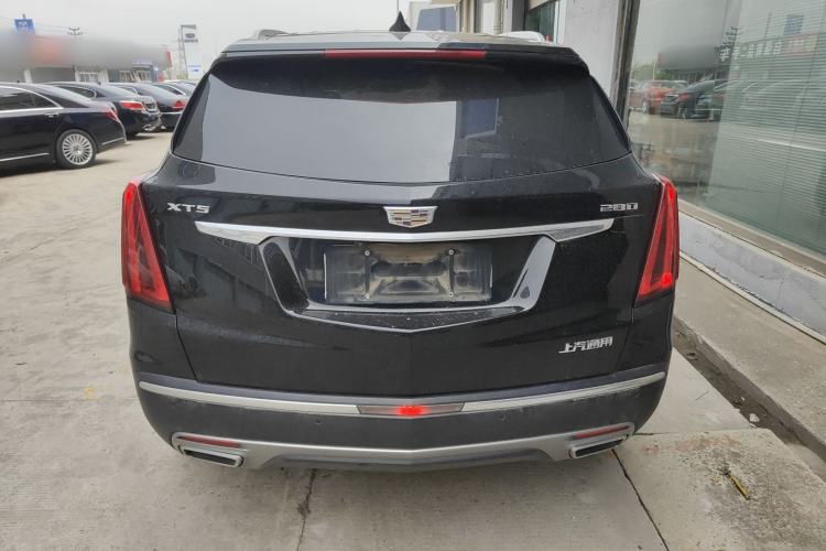Used Cadillac XT5 2021 28T Luxury Model Rear