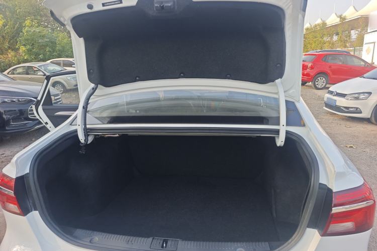 Used Chery Arrizo 5 2016 1.5L CVT Lingrui Edition