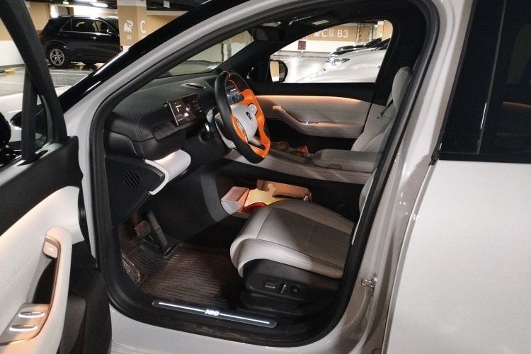 Used Nio ES6 2023 75 kWh Driver Seat