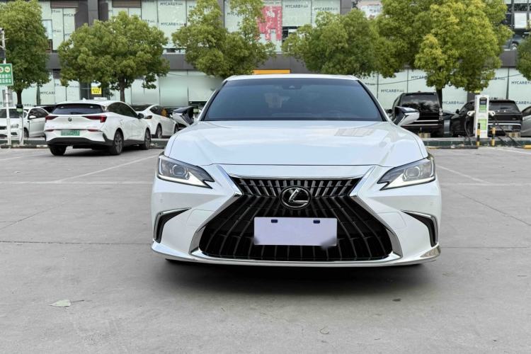 Used Lexus ES 2021 200 Excellence Edition