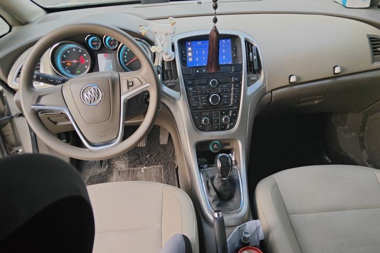 Used Buick GT 2013 GT 1.6L Manual Entry-Level Model