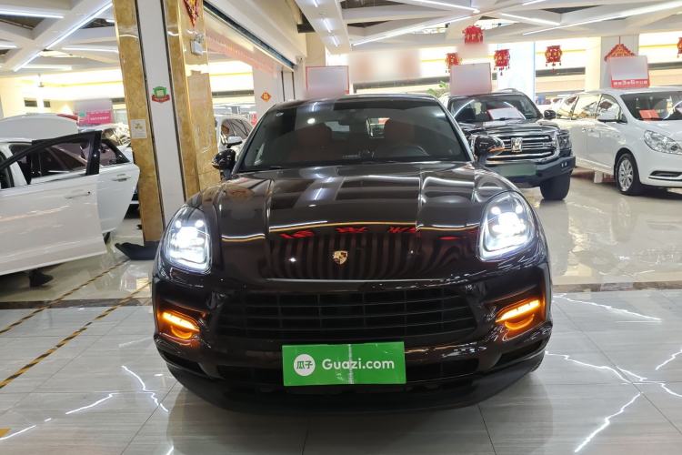 Used Porsche Macan 2018 Macan 2.0T Front