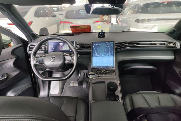 Used Nio ES8 2020 415 km Range 6-Seater Version