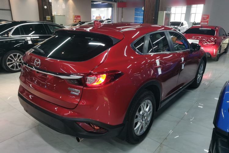 Used Mazda CX-4 2018 2.0L Automatic Two-Wheel Drive Blue Sky Dynamic Version China VI Standard Rear Right 45 Deg