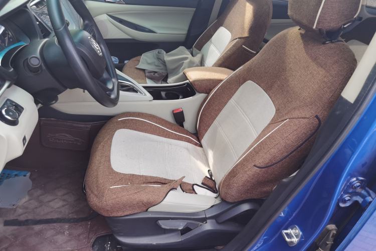 Used Buick GL6 2018 18T 6-Seater Elite Model
