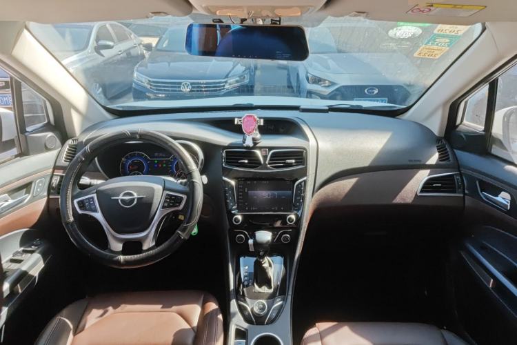 Used Haima V70 2016 1.5T Automatic "Comfort & Enjoyment" 6-Seater