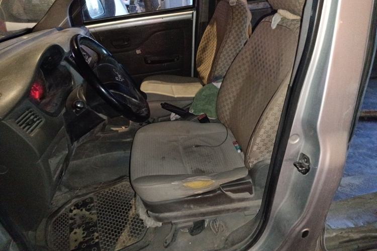 Used Wuling Rongguang V 2018 1.2L Practical Model Left Front Seat