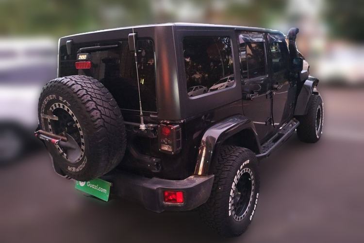 Used Jeep Wrangler 2012 3.6L Sahara Four-Door Edition