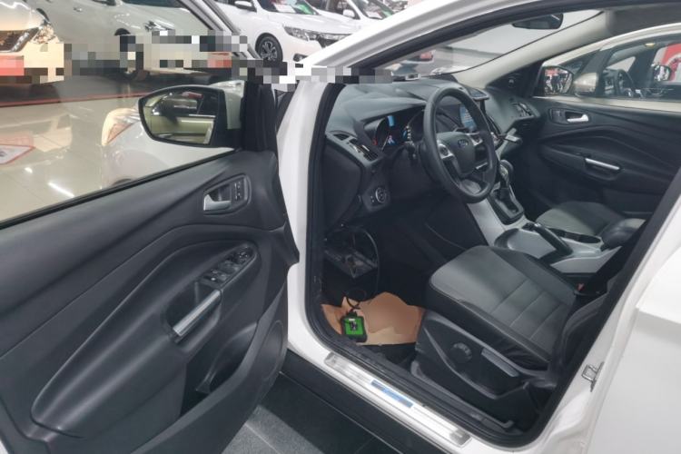 Used Ford Kuga 2015 1.5L GTDi Two-Wheel-Drive Comfort Model