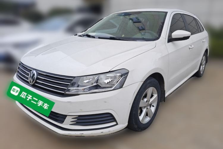 Used Volkswagen Gran Lavida 2015 1.6L Manual Fashion Edition
