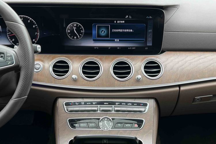 Used Mercedes-Benz E-Class 2018 Facelift E 300 L Luxury Edition