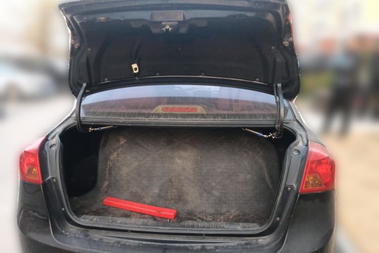 Used Buick Excelle 2013 1.5L Manual Classic Model
