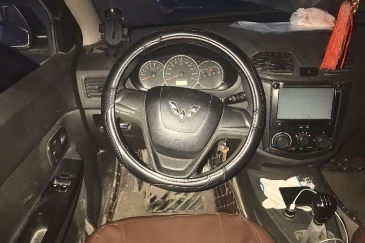 Used Wuling Hongguang 2014 1.2L Base Model China IV
