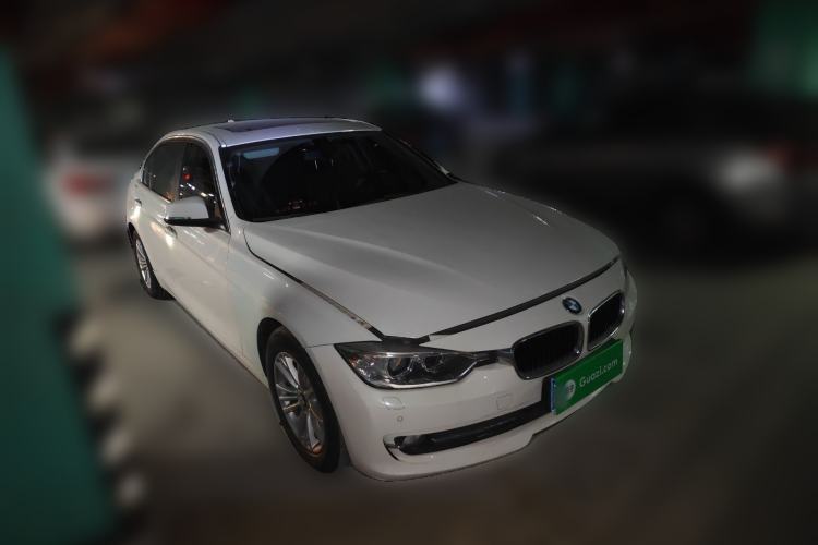 Used BMW 3 Series 2014 320Li Fashion Model Front Right 45 Deg